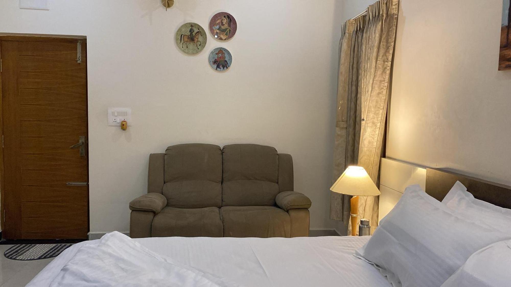 Gatsby Grandeur Luxury Villa 班加罗尔 外观 照片